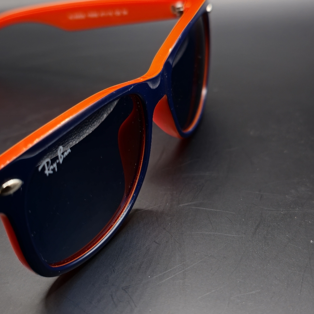Kids UNISEX Ray-Ban Authentic Sunglasses! EXCELLENT condition! - Picture 9 of 9